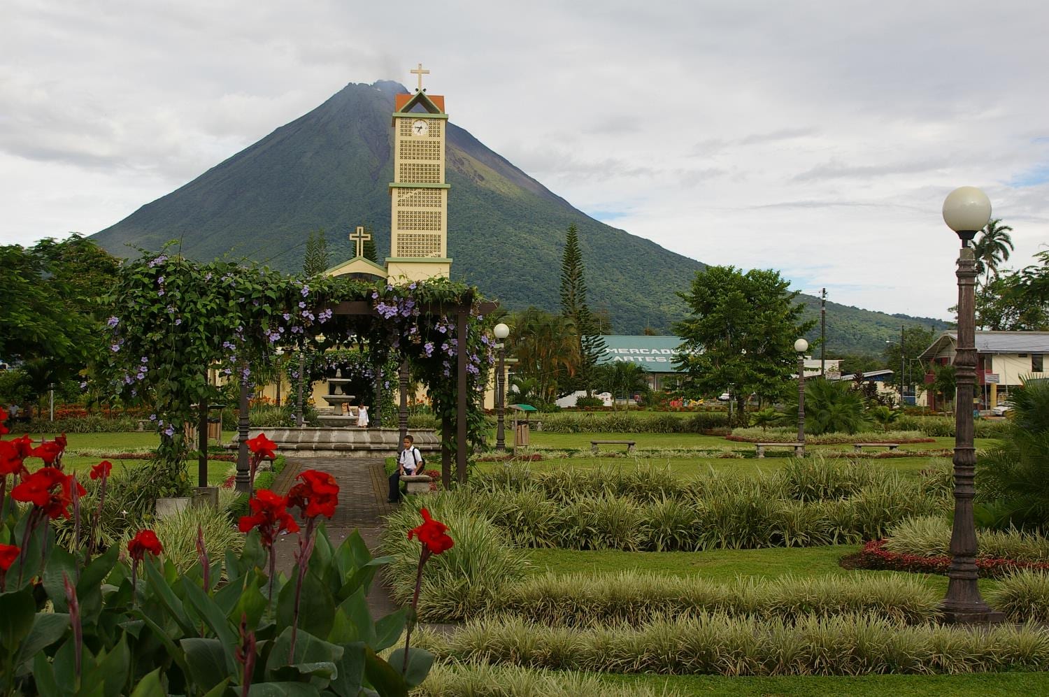 La Fortuna Costa Rica volcano view